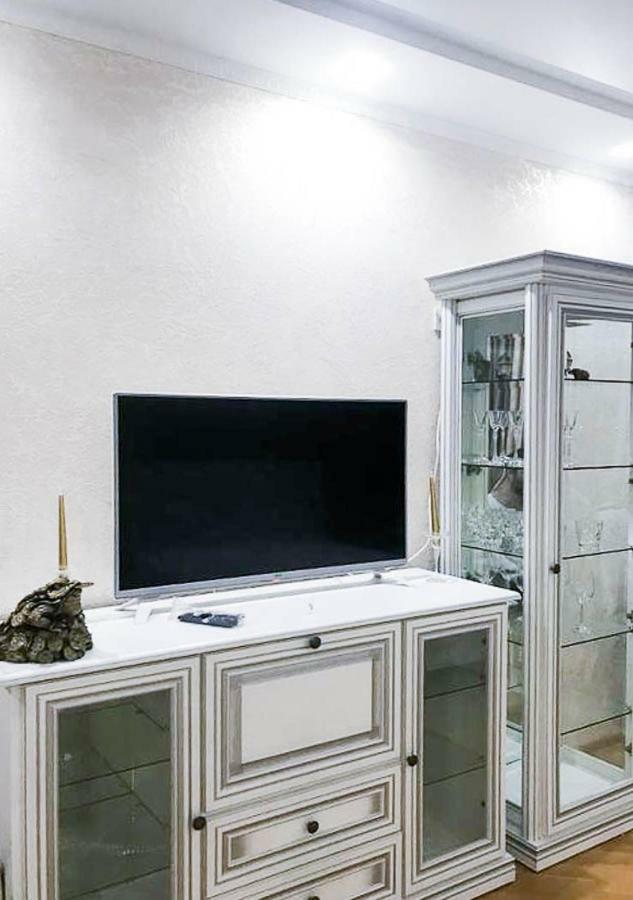 Rent-Kiev Apartment On Luxklavdievskaya エクステリア 写真