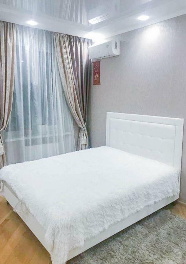 Rent-Kiev Apartment On Luxklavdievskaya エクステリア 写真