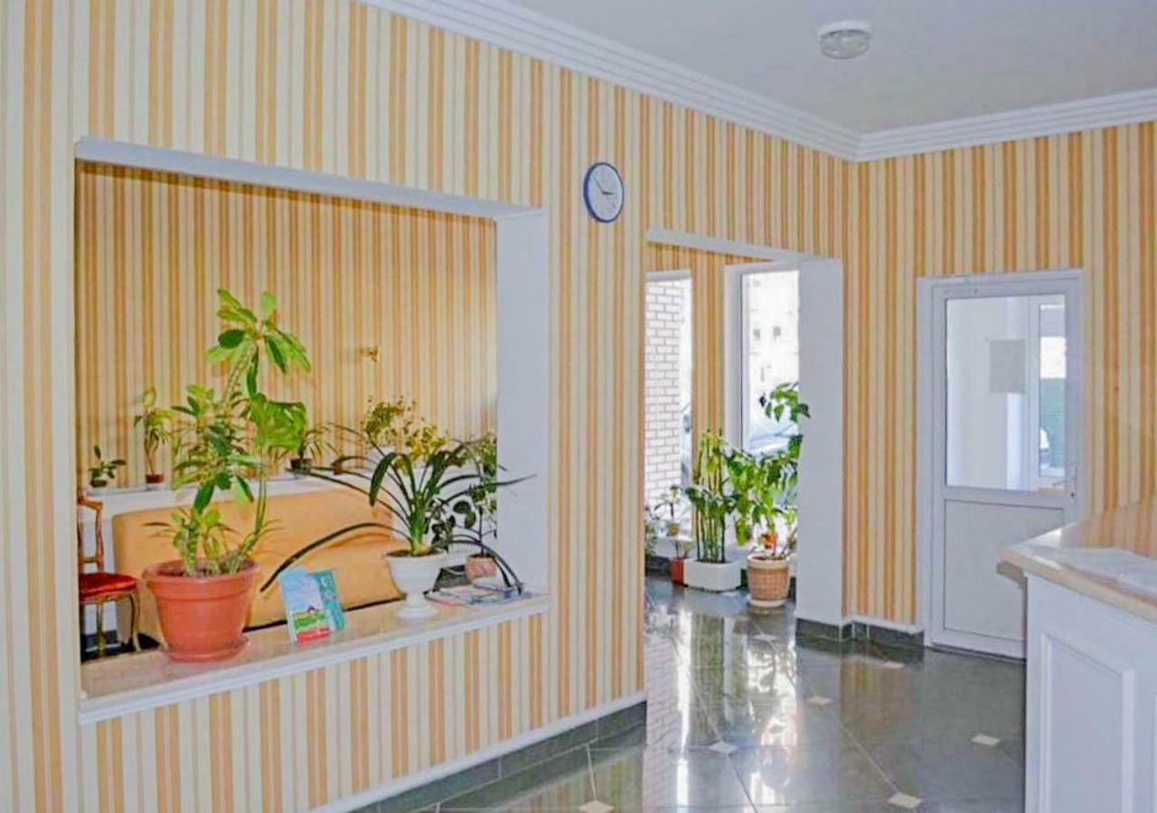 Rent-Kiev Apartment On Luxklavdievskaya エクステリア 写真