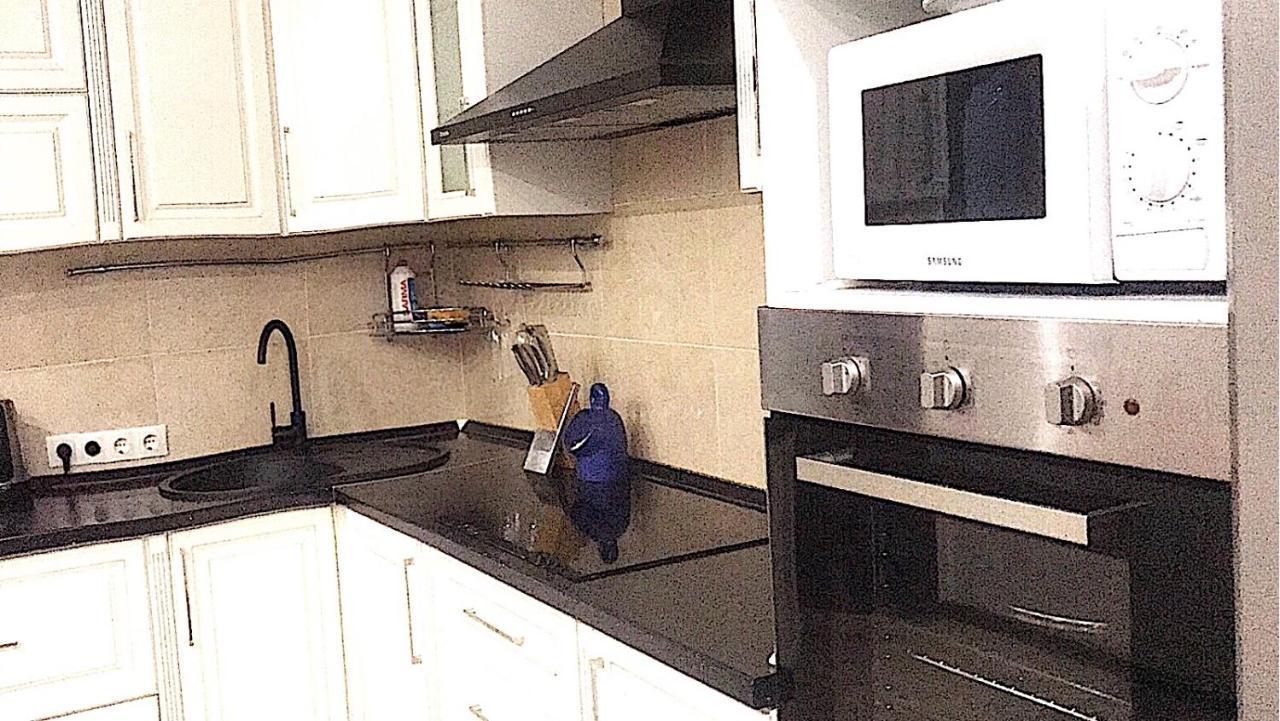 Rent-Kiev Apartment On Luxklavdievskaya エクステリア 写真